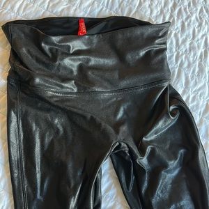 Spanx faux leather leggings size medium